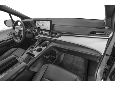 2025 Toyota Sienna Woodland Edition