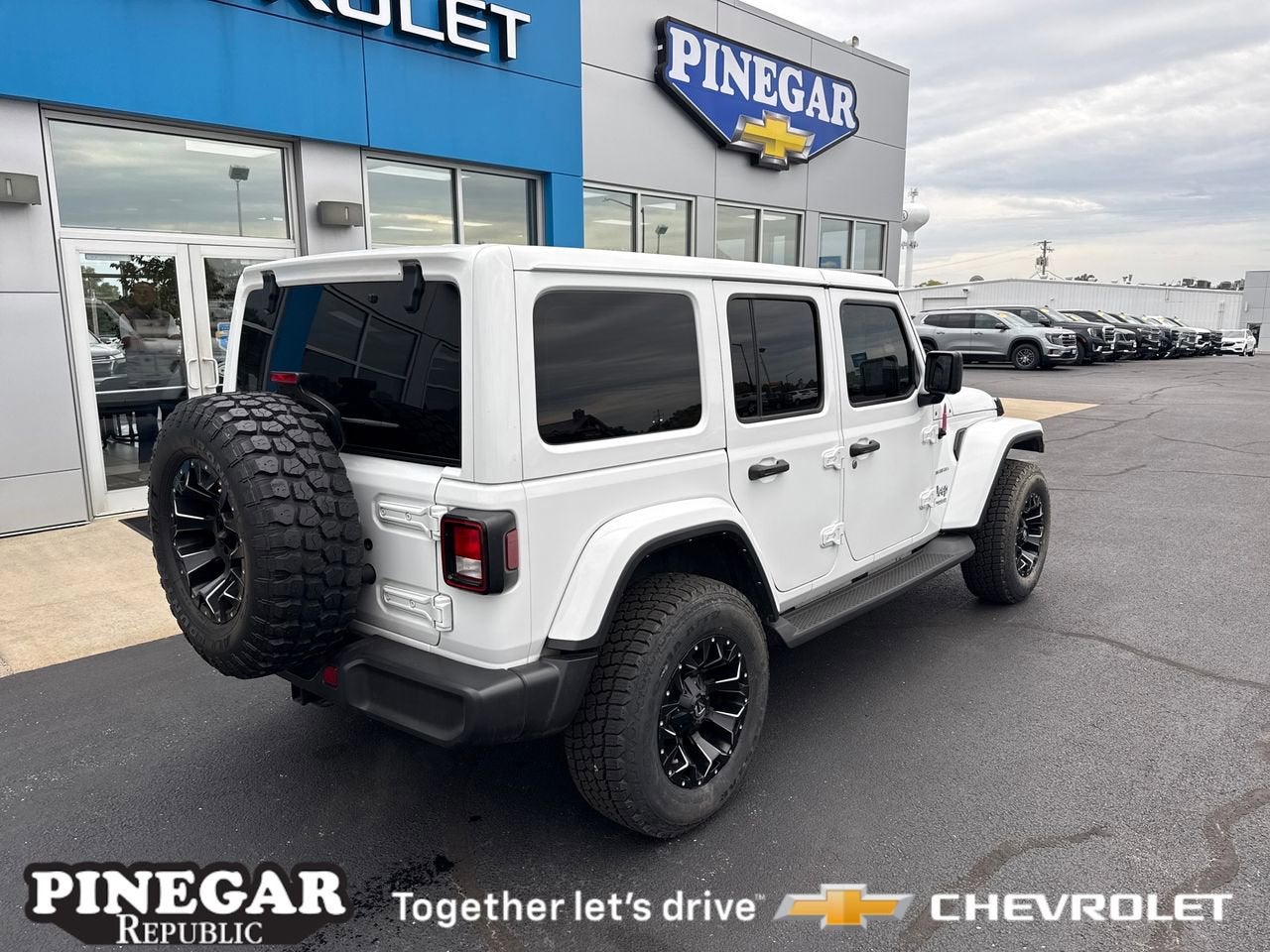 2022 Jeep Wrangler Unlimited Sahara