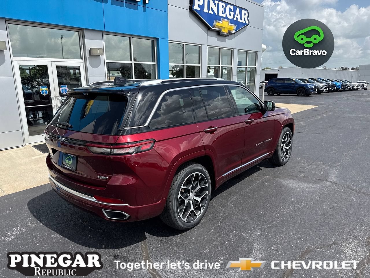 2023 Jeep Grand Cherokee Summit Reserve