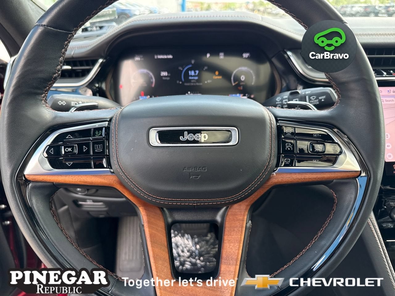 2023 Jeep Grand Cherokee Summit Reserve
