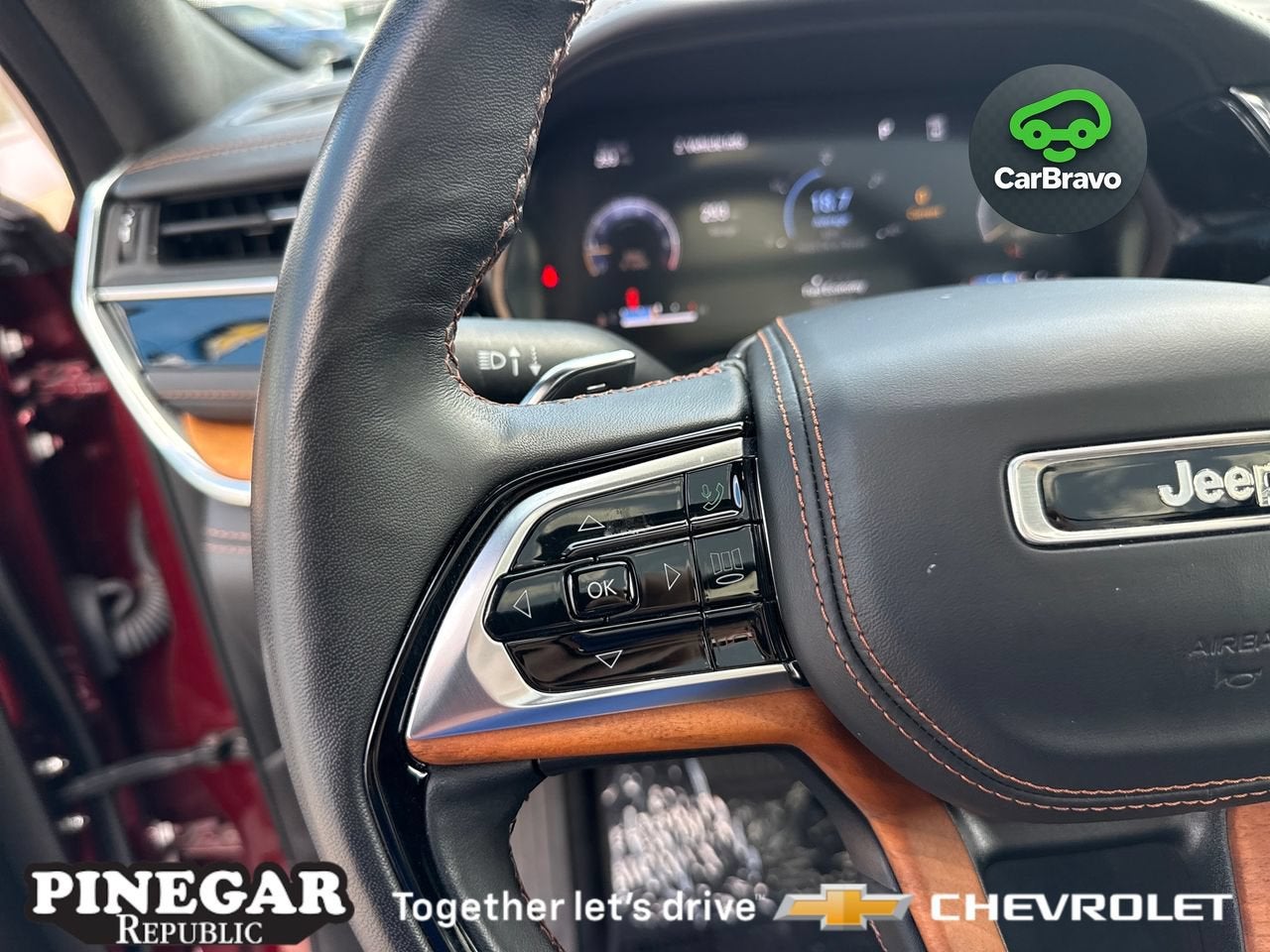 2023 Jeep Grand Cherokee Summit Reserve