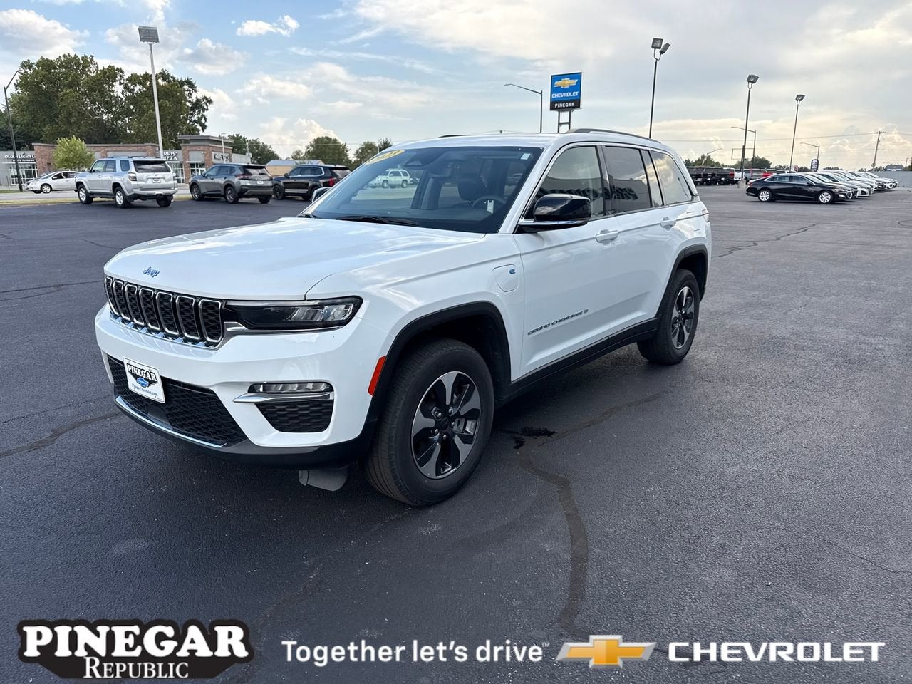 2023 Jeep Grand Cherokee 4xe Base