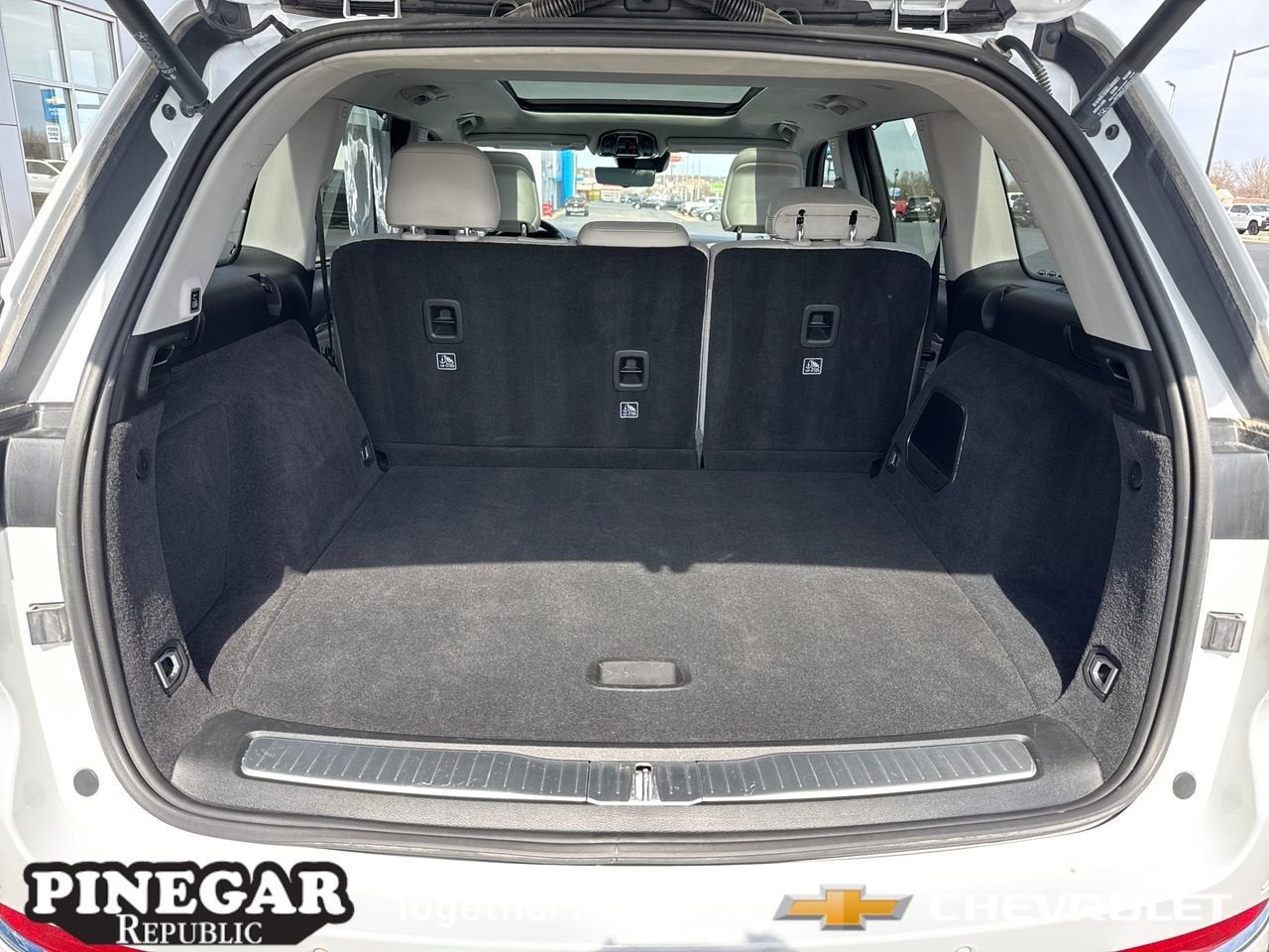 2022 Jeep Grand Cherokee 4xe Overland