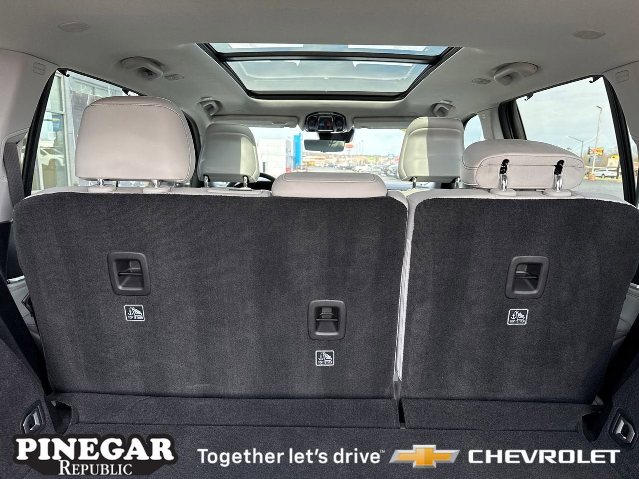 2022 Jeep Grand Cherokee 4xe Overland