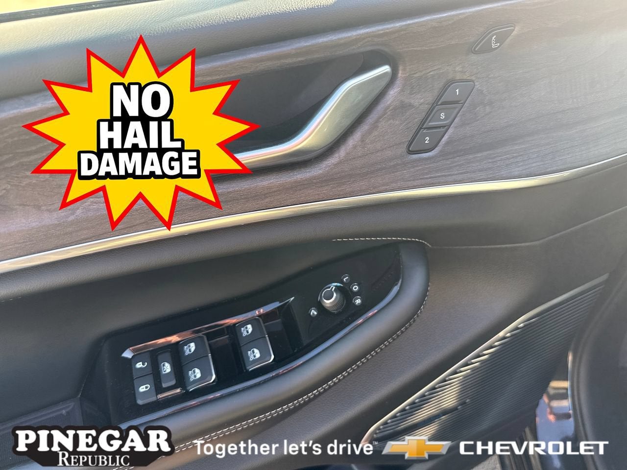 2022 Jeep Grand Cherokee 4xe Overland 4x4