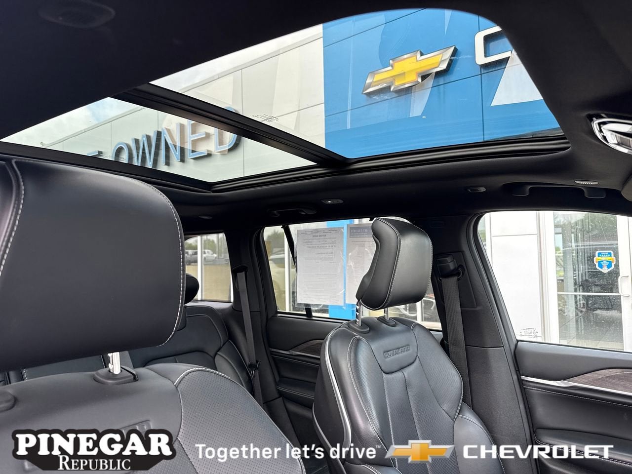 2022 Jeep Grand Cherokee 4xe Overland