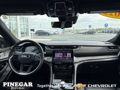 2022 Jeep Grand Cherokee 4xe Overland