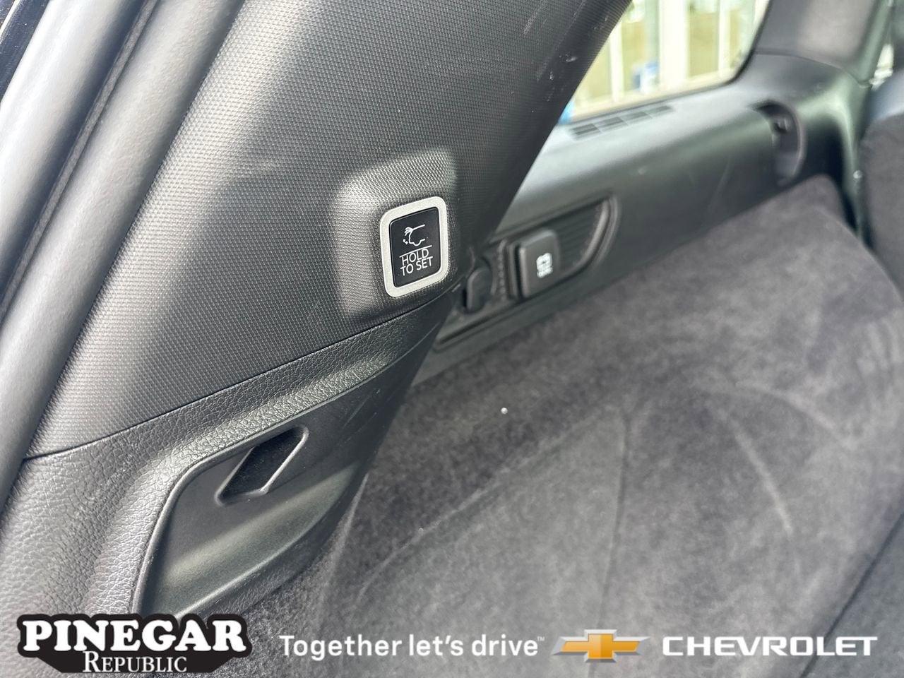 2022 Jeep Grand Cherokee 4xe Overland