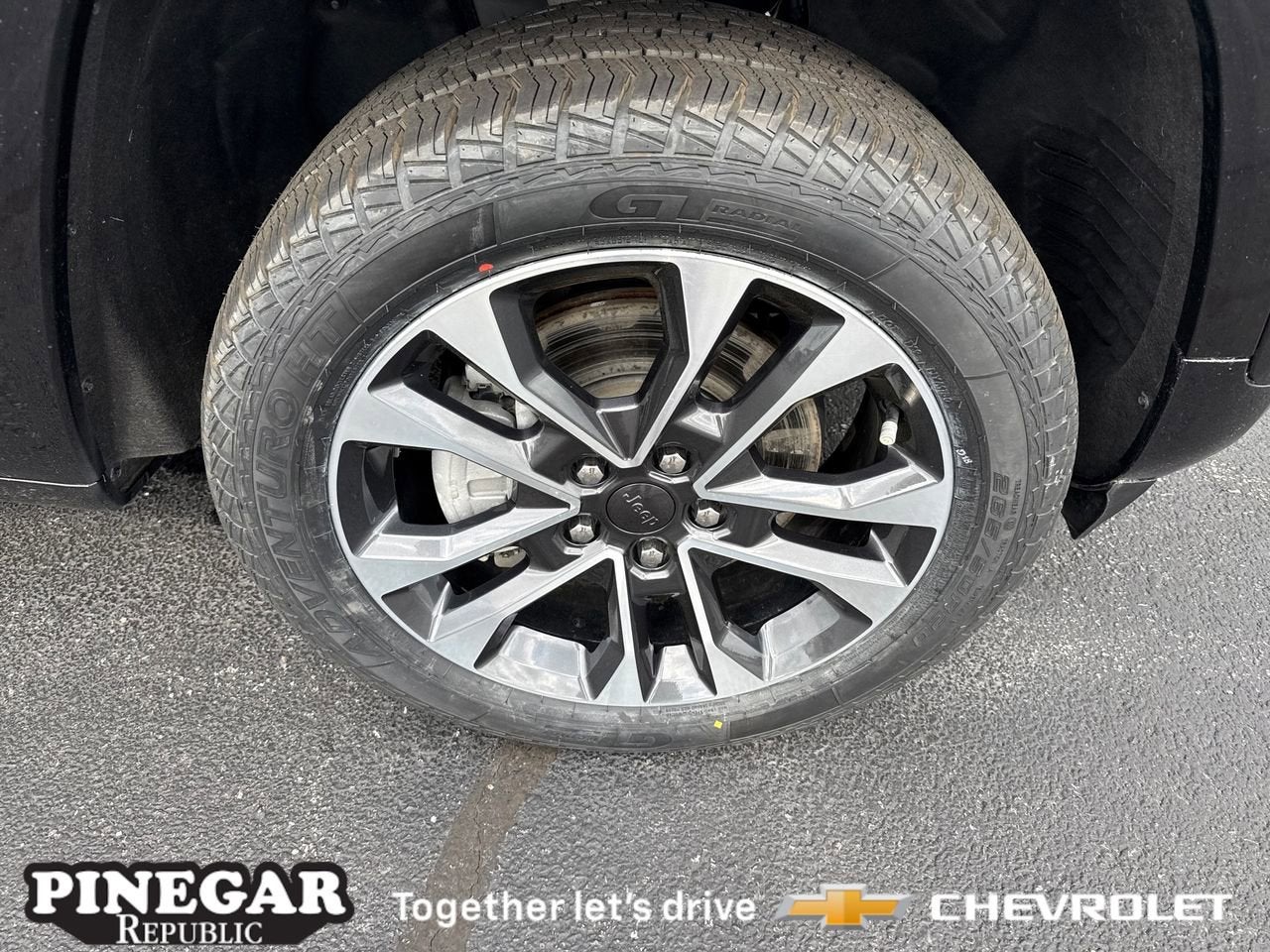 2022 Jeep Grand Cherokee 4xe Overland