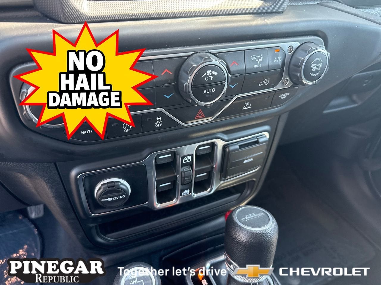 2022 Jeep Gladiator Overland