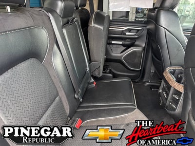 2020 RAM 1500 Laramie Quad Cab 4x4 6'4" Box