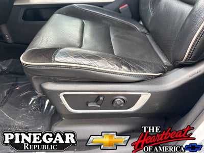 2020 RAM 1500 Laramie Quad Cab 4x4 6'4" Box