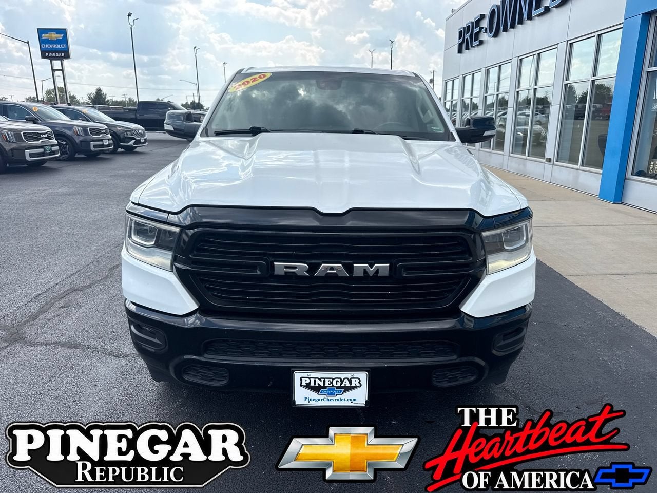 2020 RAM 1500 Laramie Quad Cab 4x4 6'4" Box