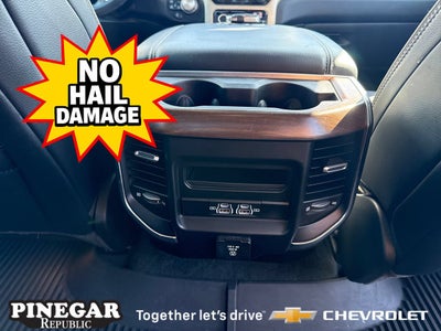 2021 RAM 1500 Laramie Crew Cab 4x4 5'7" Box
