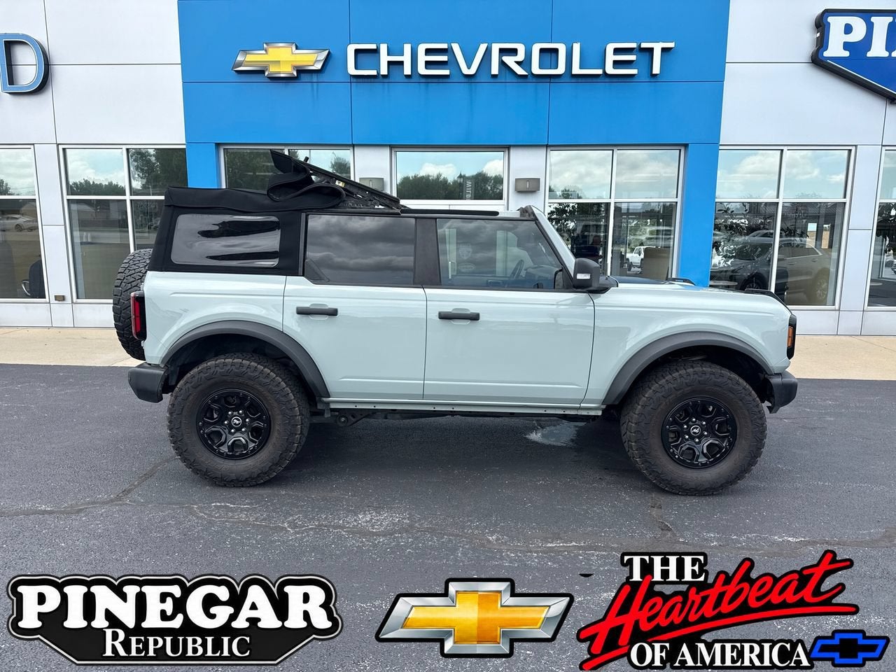2023 Ford Bronco Wildtrak