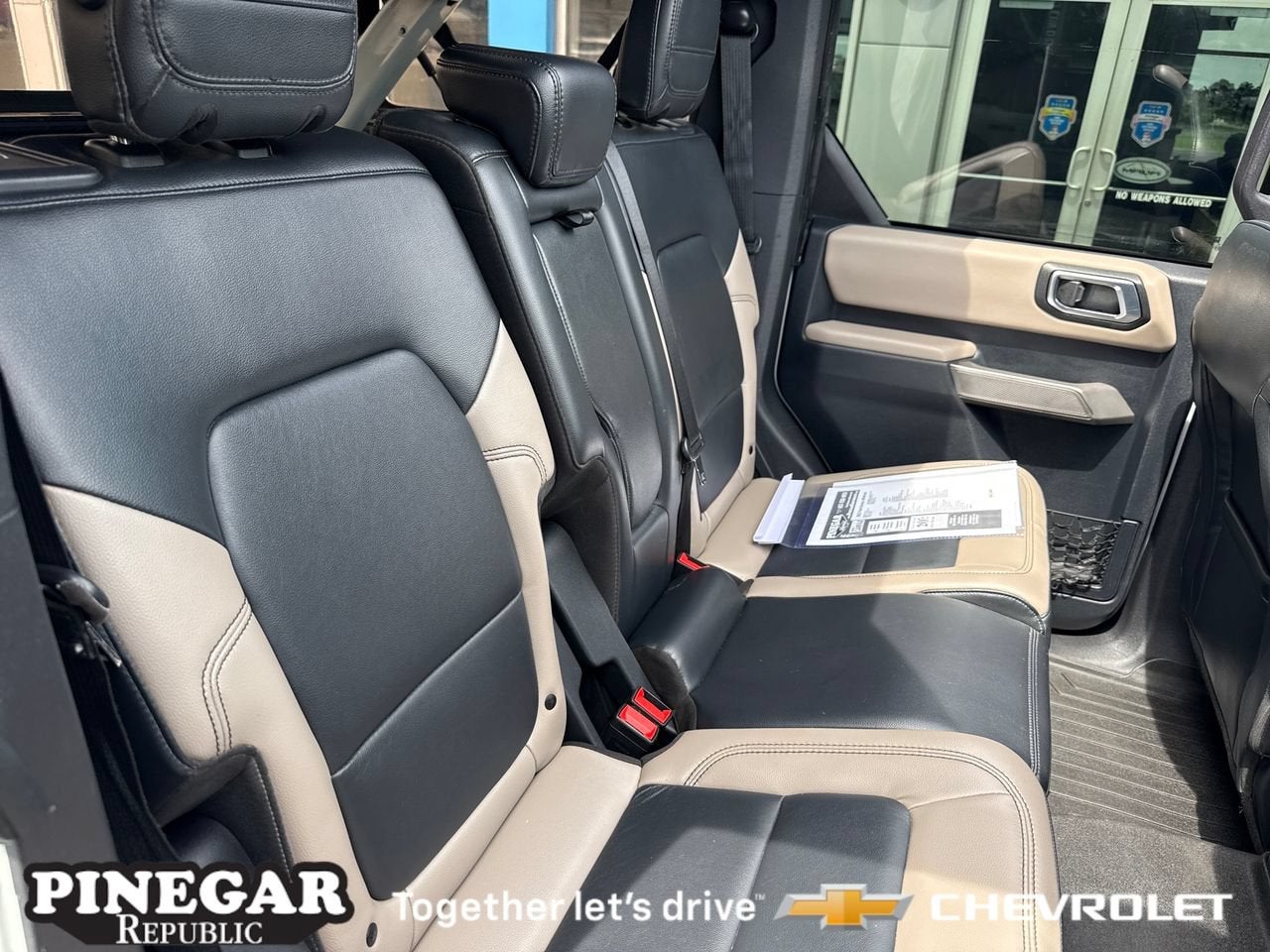 2023 Ford Bronco 4-Door Wildtrak - Photo 11