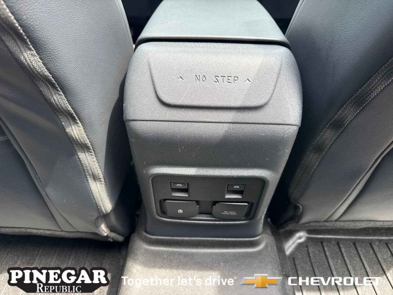 2023 Ford Bronco 4-Door Wildtrak - Photo 13
