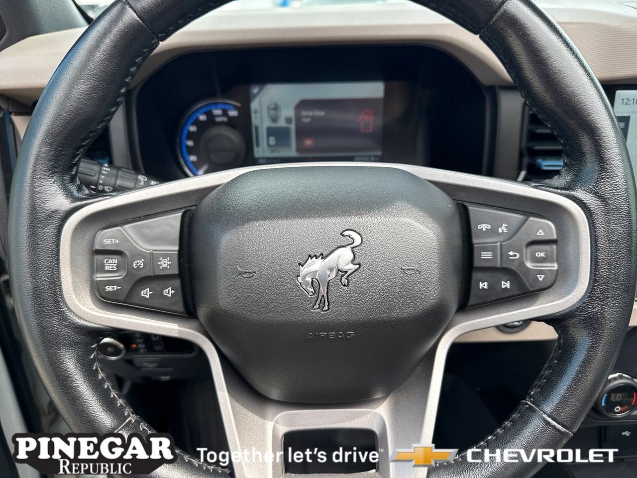 2023 Ford Bronco 4-Door Wildtrak - Photo 23