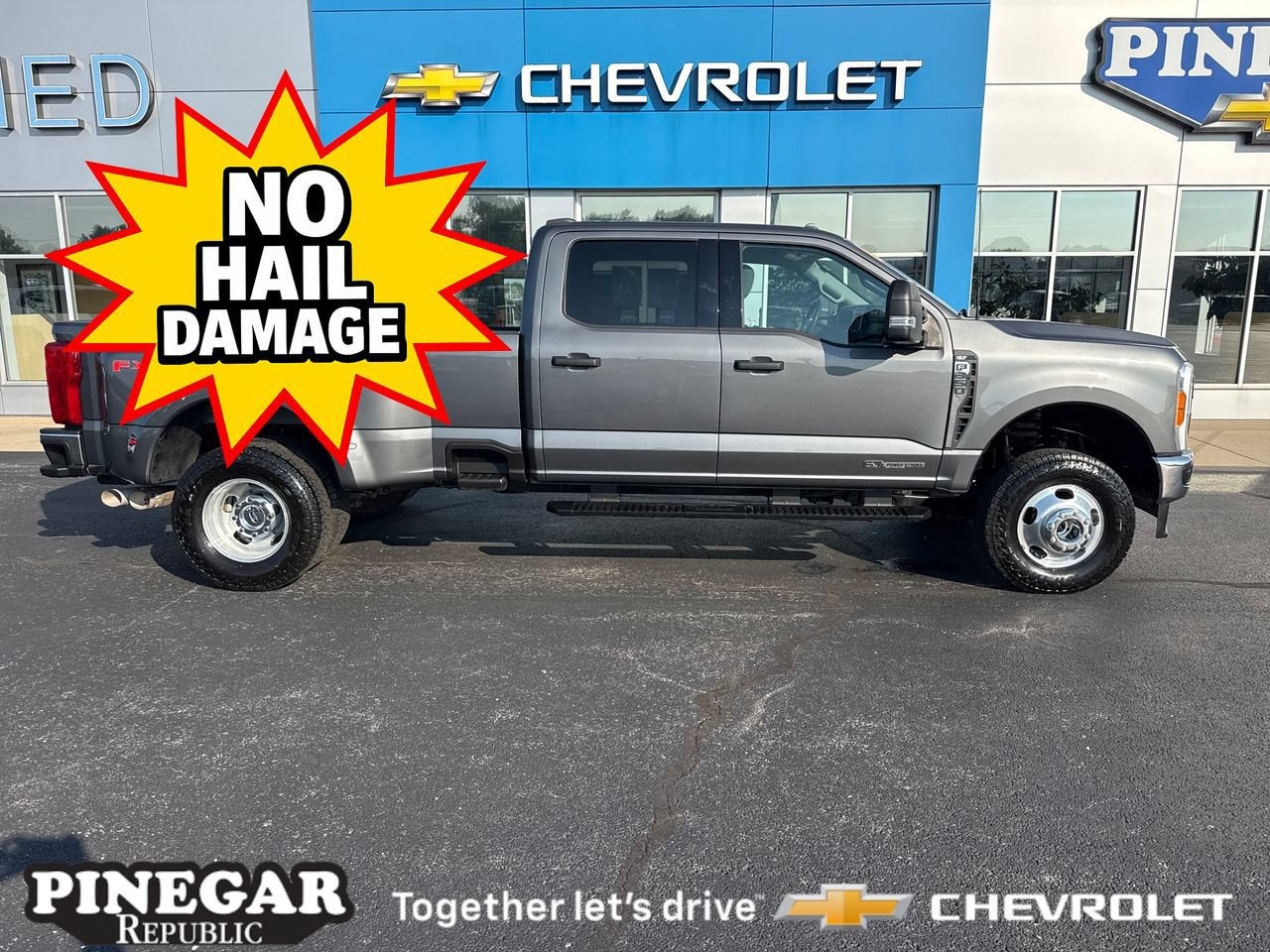 2023 Ford F-350 XLT