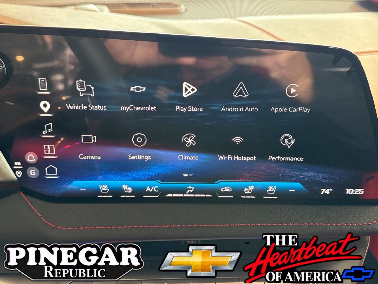 2027 Chevrolet Corvette Stingray 2LT