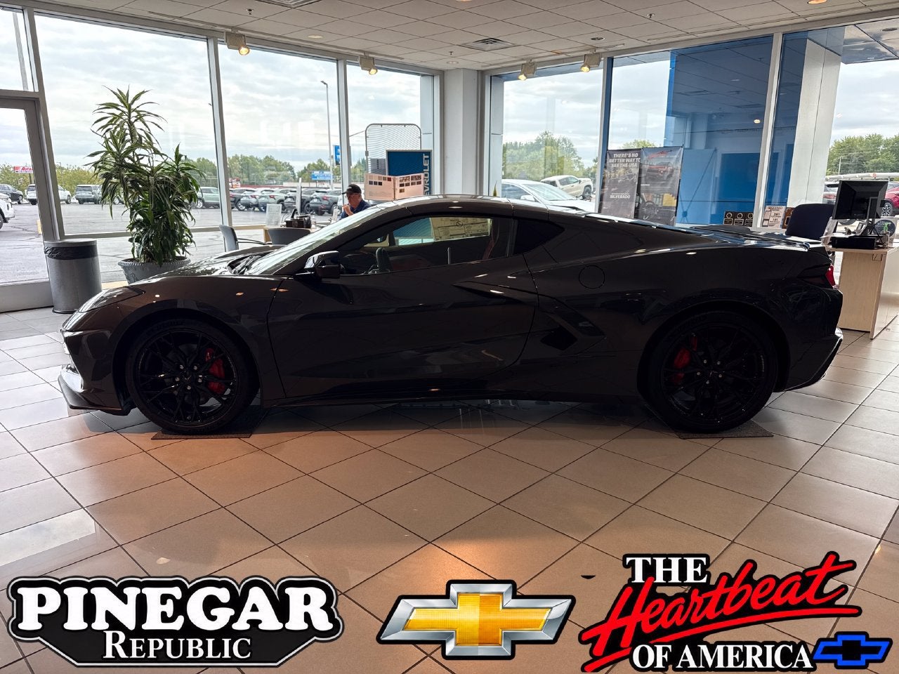 2027 Chevrolet Corvette Stingray 2LT