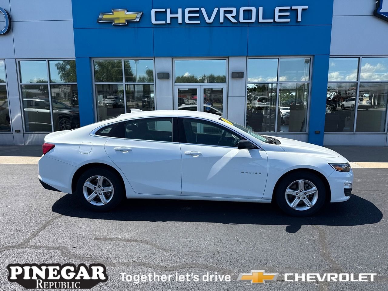 2024 Chevrolet Malibu 1LT