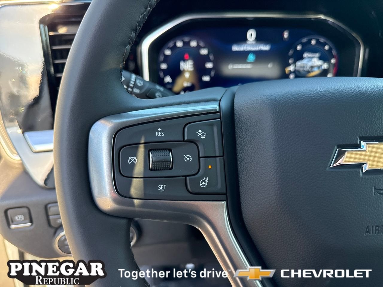 2026 Chevrolet Silverado 3500 HD Chassis Cab LT