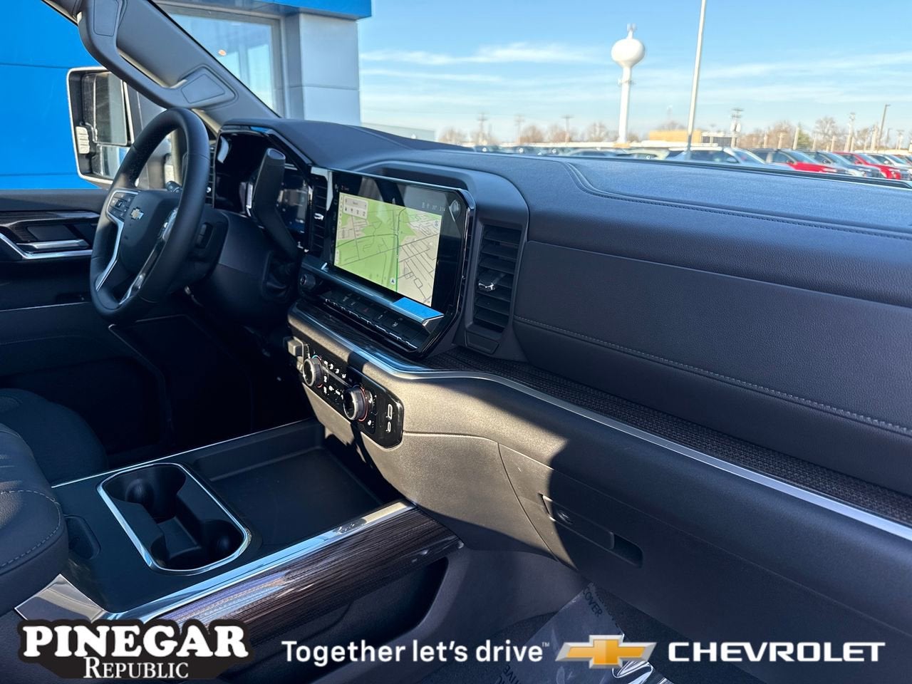 2026 Chevrolet Silverado 3500 HD Chassis Cab LT