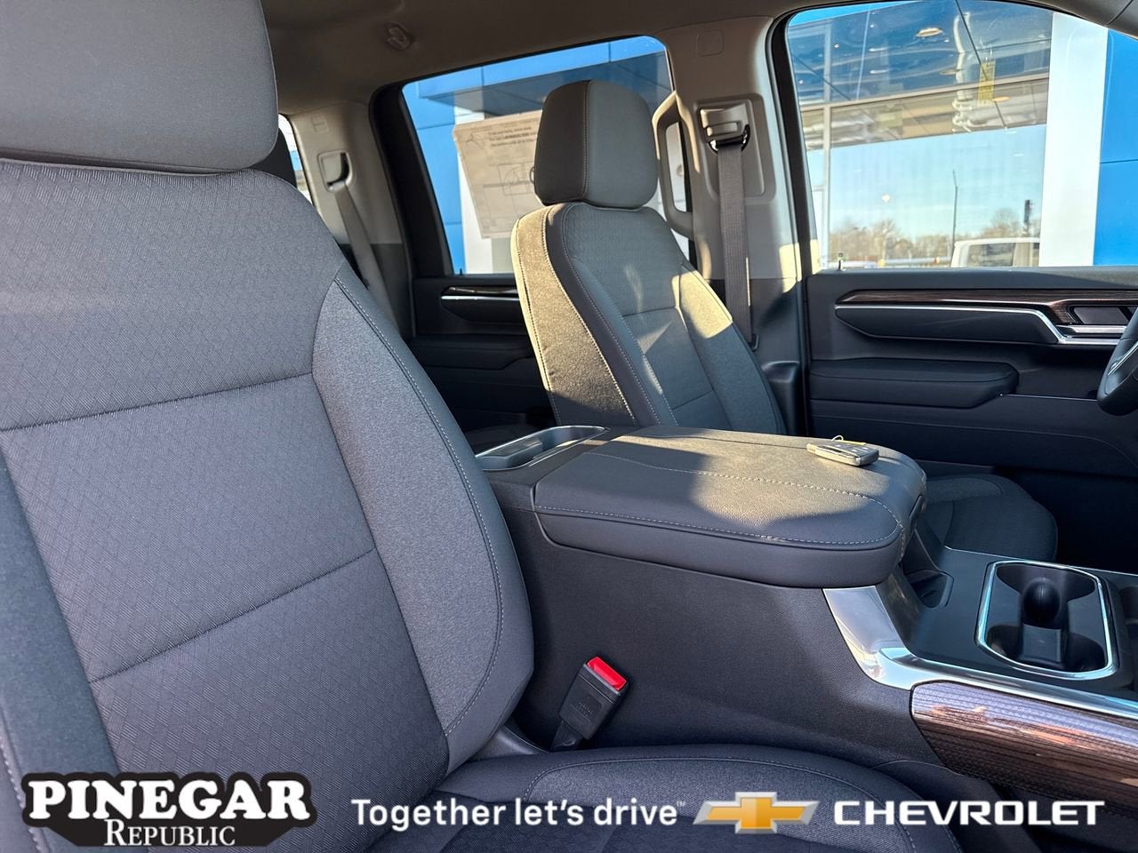 2026 Chevrolet Silverado 3500 HD Chassis Cab LT