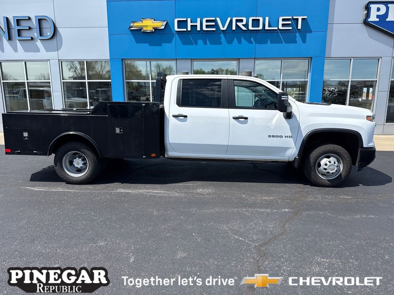 2024 Chevrolet Silverado 3500 HD Chassis Cab Work Truck