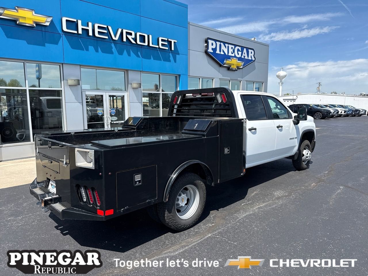 2024 Chevrolet Silverado 3500 HD Chassis Cab Work Truck