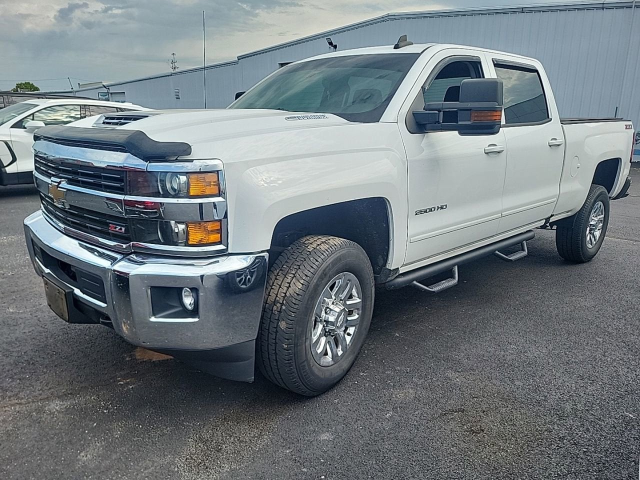 2017 Chevrolet Silverado HD LT 4WD Crew Cab Standard Box's photo