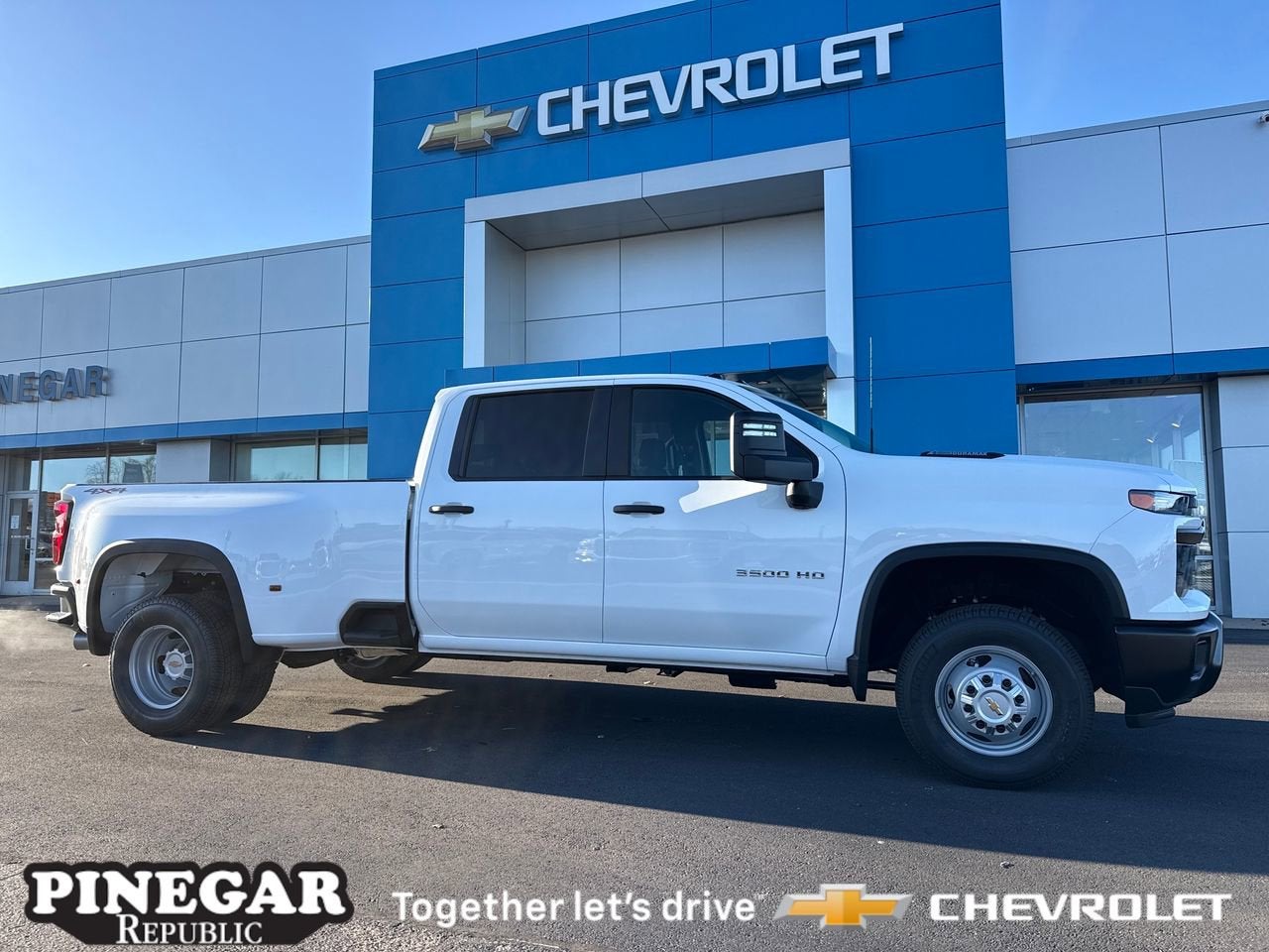 2026 Chevrolet Silverado 3500 HD WT DRW
