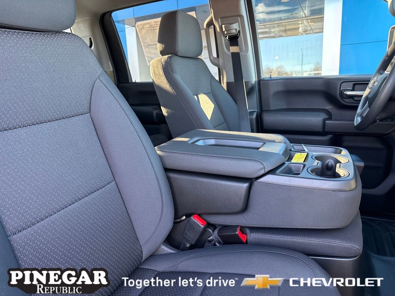 2026 Chevrolet Silverado 3500 HD WT DRW