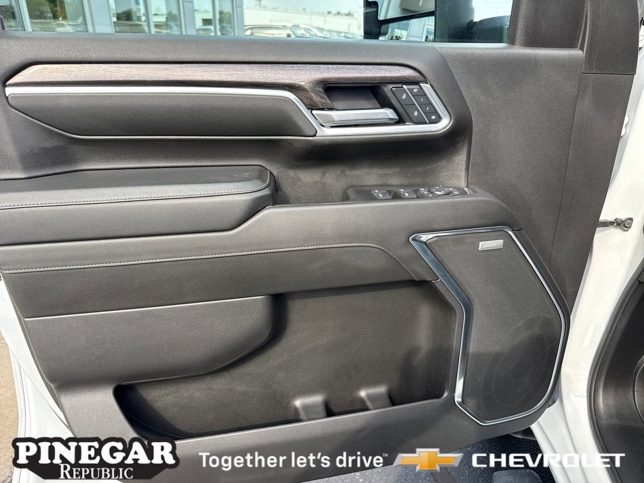 2025 Chevrolet Silverado 3500 HD LTZ