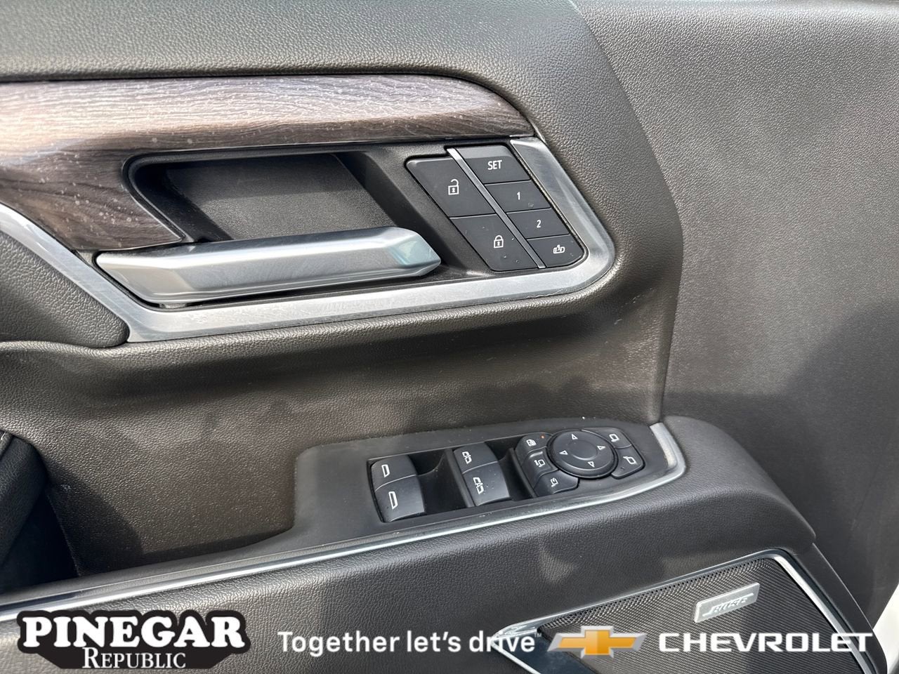 2025 Chevrolet Silverado 3500 HD LTZ