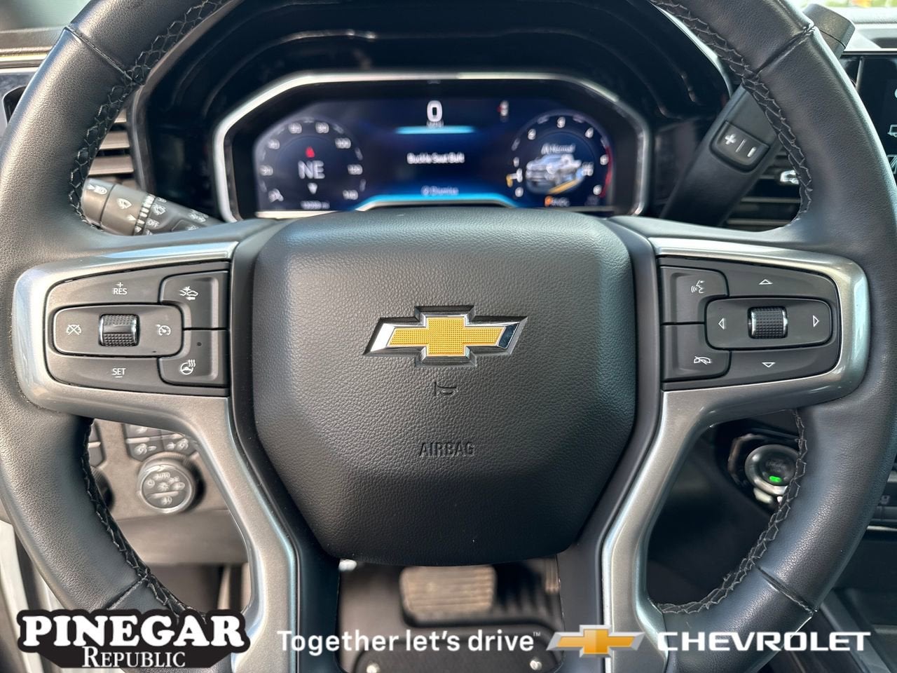 2025 Chevrolet Silverado 3500 HD LTZ