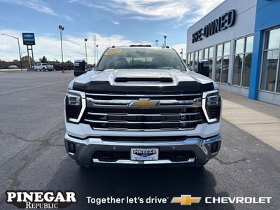 2025 Chevrolet Silverado 3500 HD LTZ