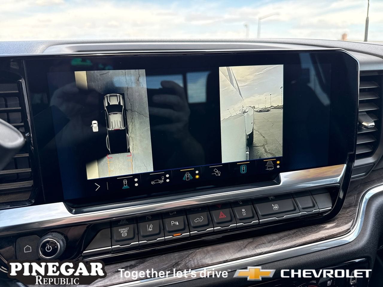 2025 Chevrolet Silverado 3500 HD LTZ