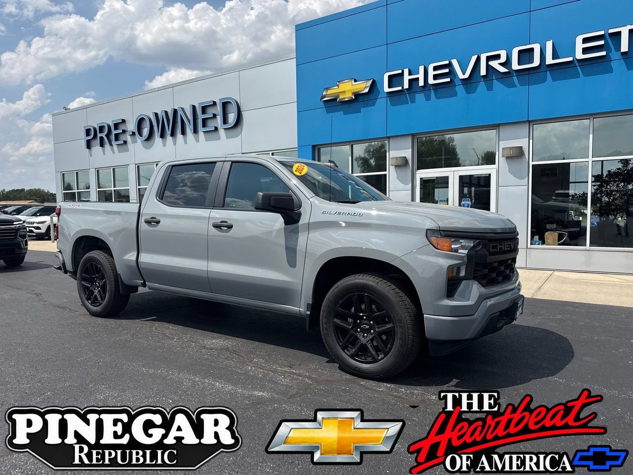 2024 Chevrolet Silverado 1500 Custom