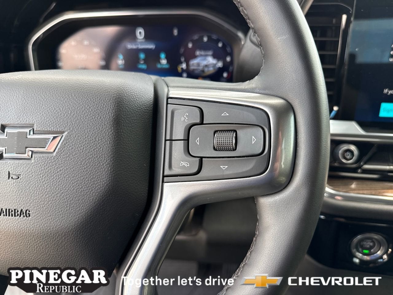 2024 Chevrolet Silverado 1500 RST