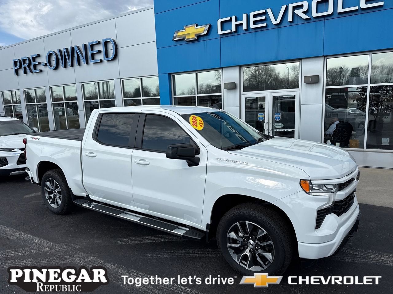 2024 Chevrolet Silverado 1500 RST