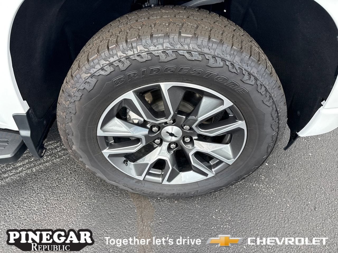 2024 Chevrolet Silverado 1500 RST