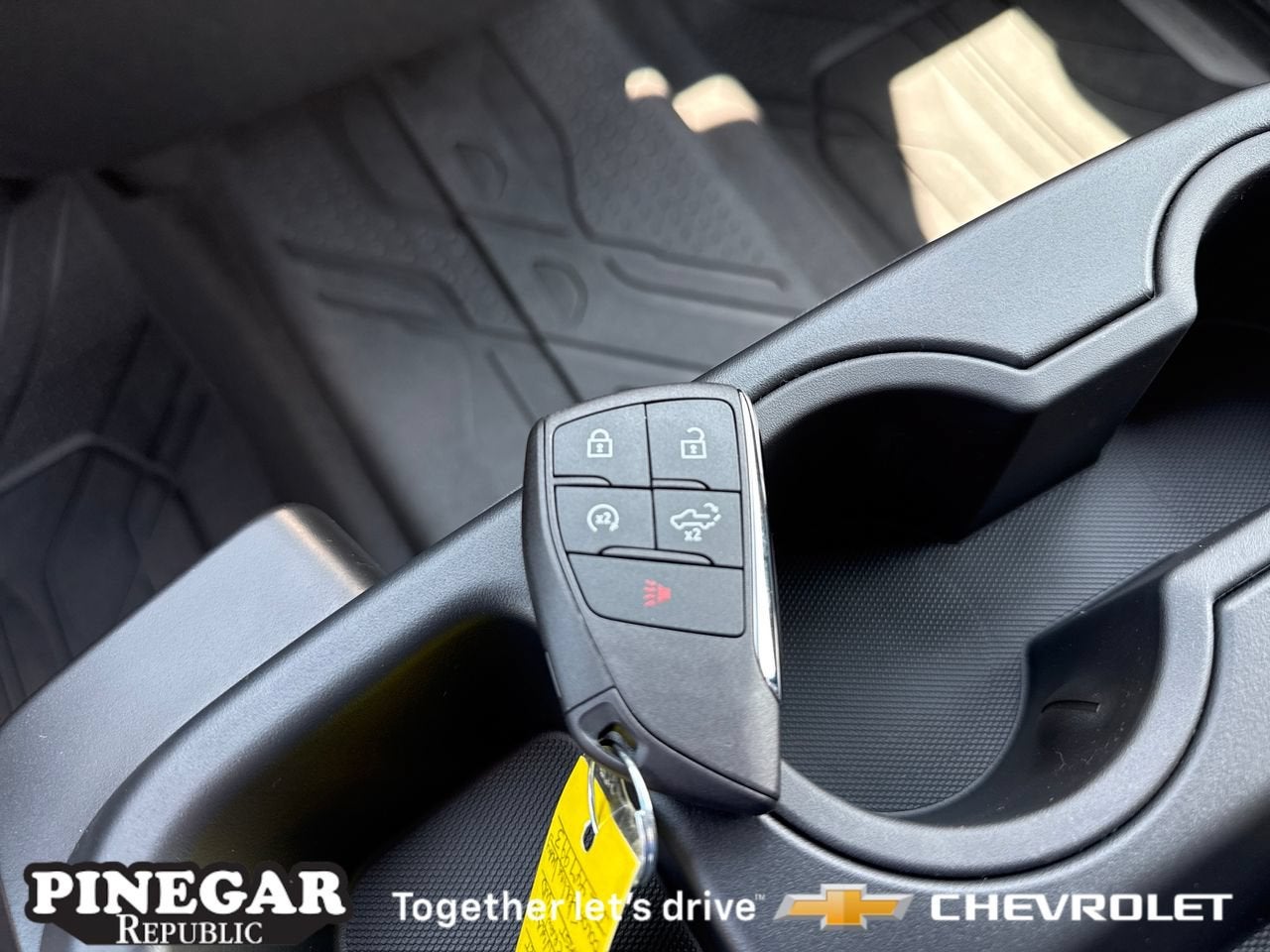 2026 Chevrolet Silverado 1500 RST - Photo 28