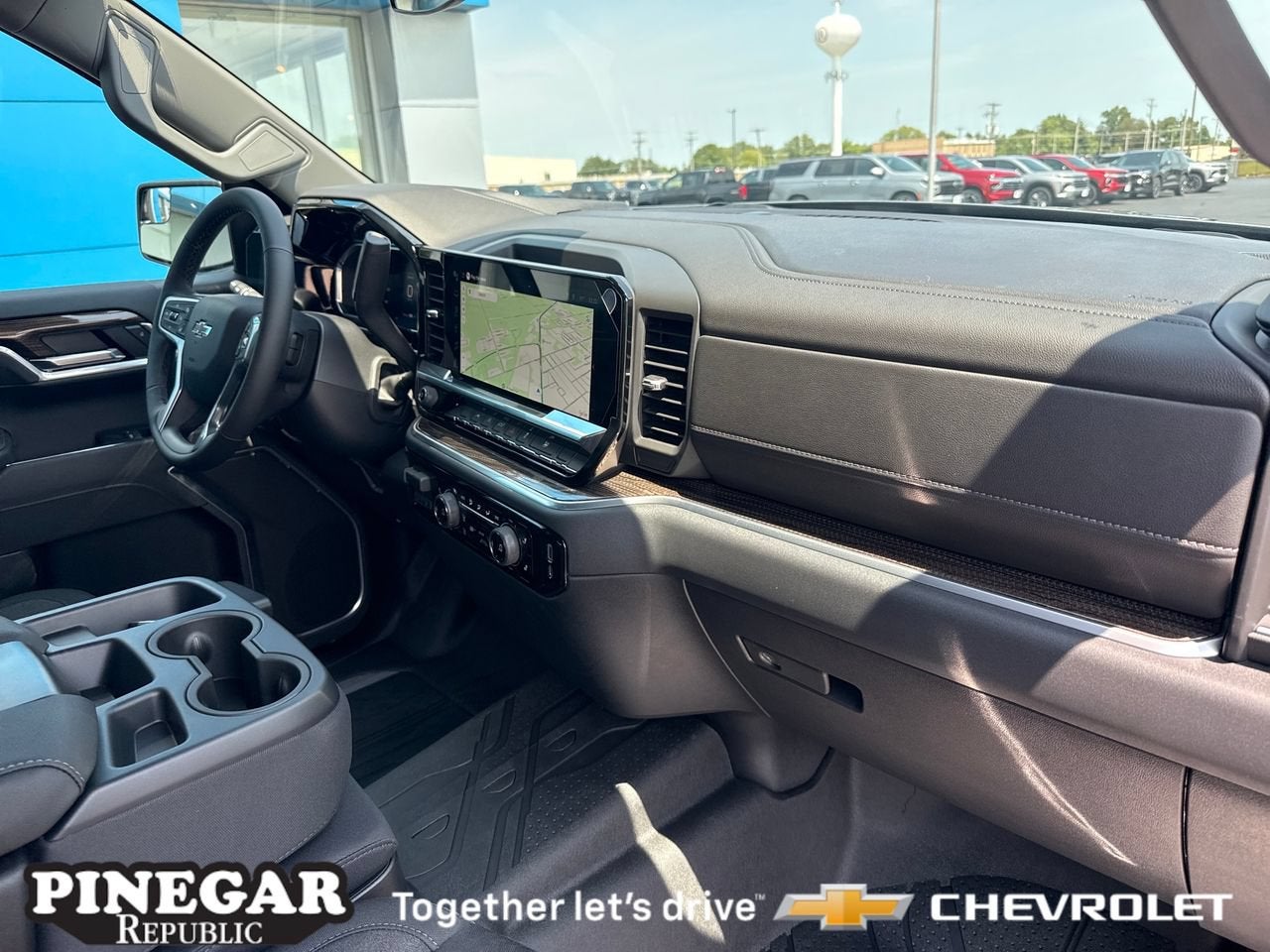 2026 Chevrolet Silverado 1500 RST - Photo 7