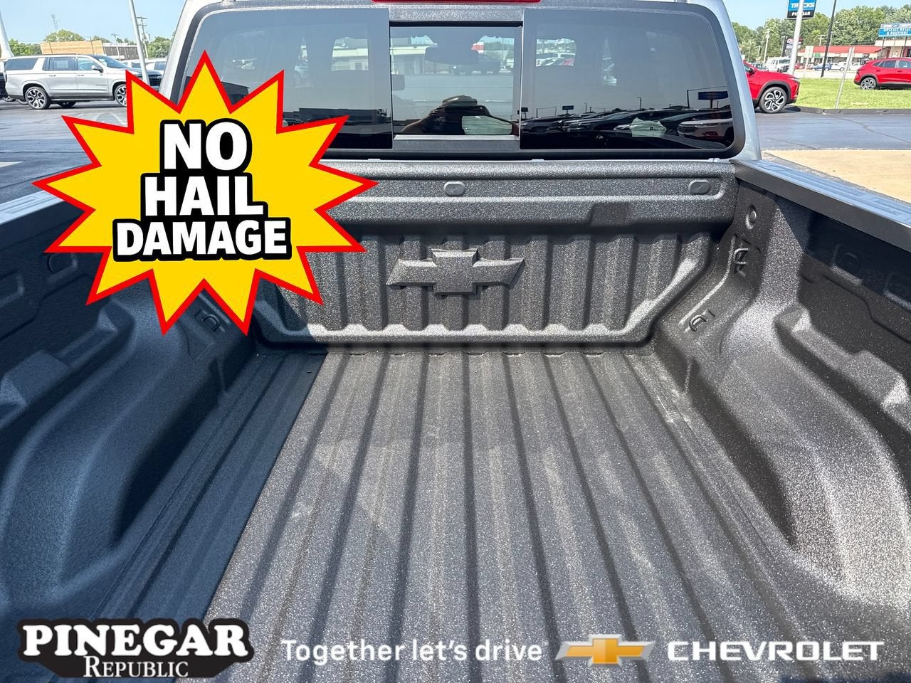 2026 Chevrolet Colorado LT - Photo 14