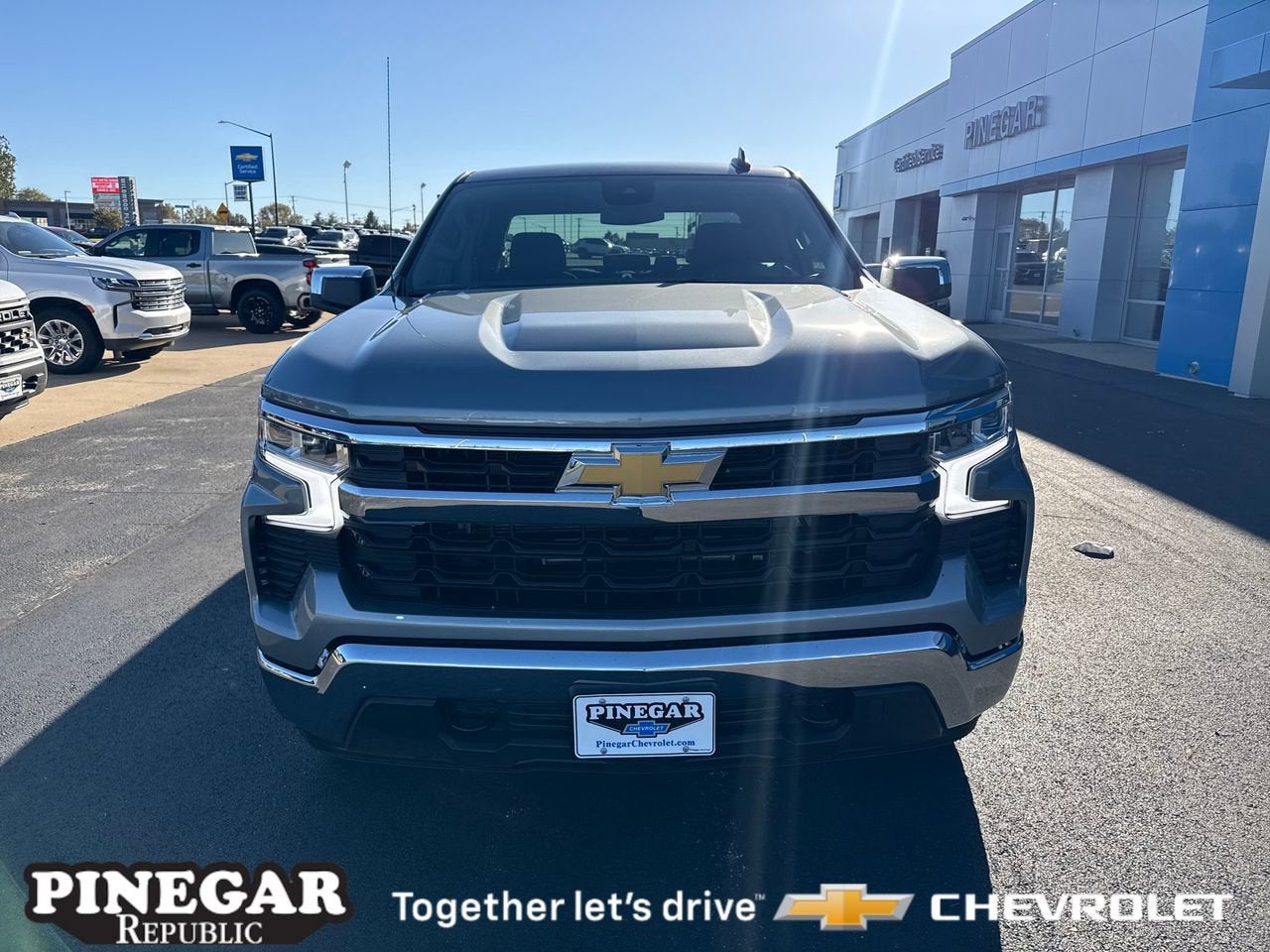 2026 Chevrolet Silverado 1500 LT (2FL)