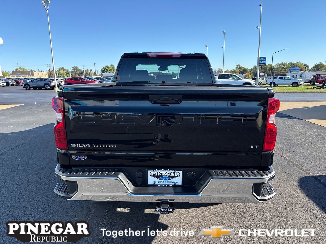 2026 Chevrolet Silverado 1500 LT (2FL)