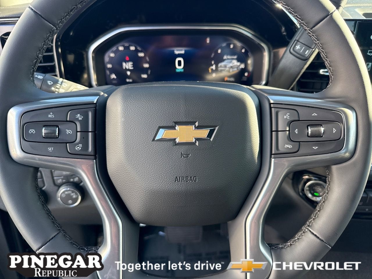 2026 Chevrolet Silverado 1500 LT (2FL)