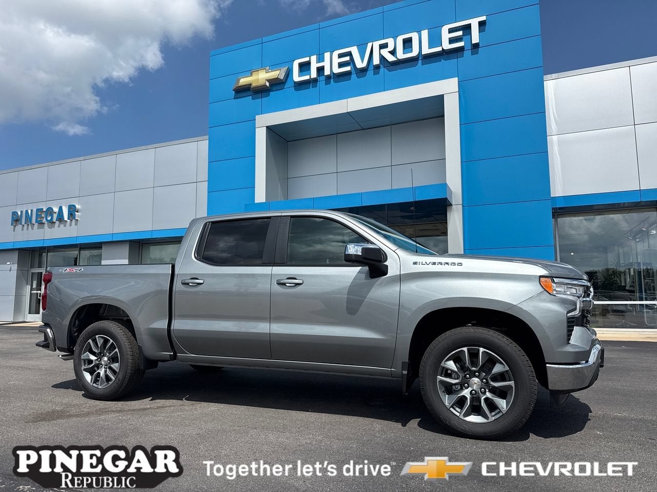 2026 Chevrolet Silverado 1500 LT